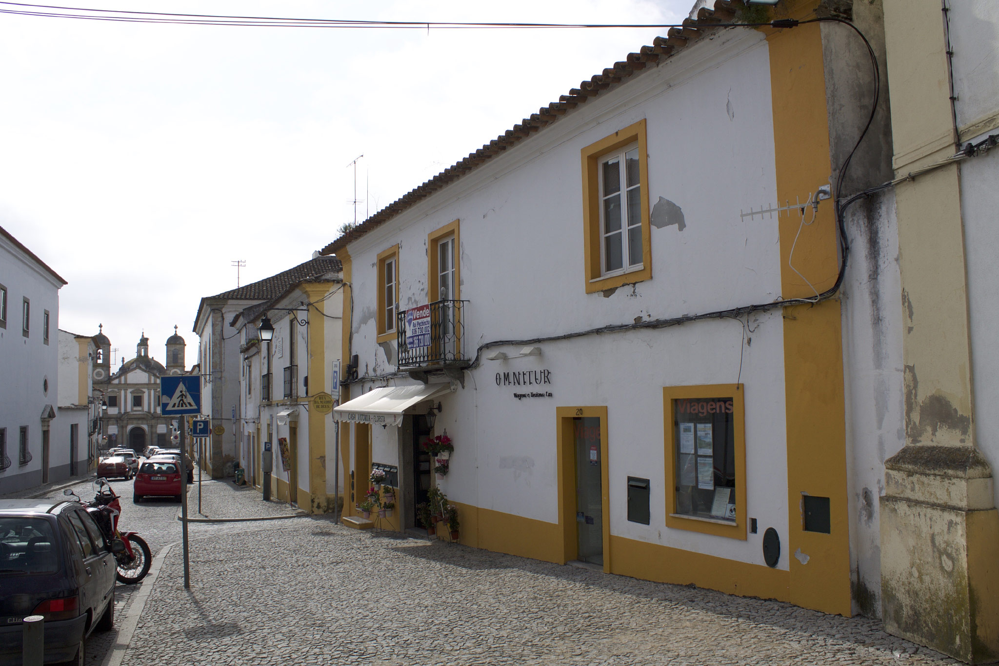 Evora